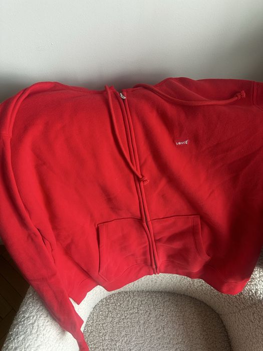 Суитчър Levis червен