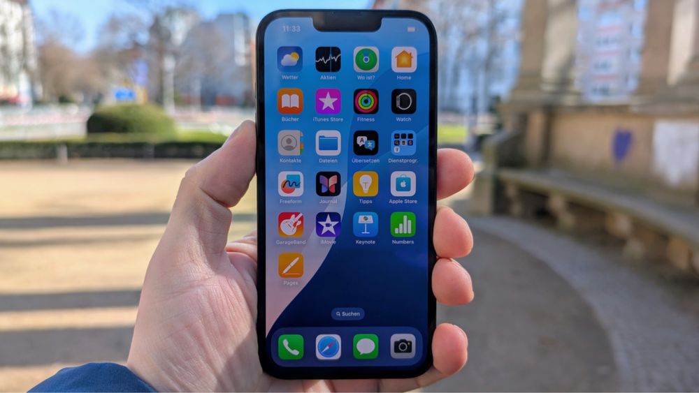 Iphone 16e  100батерия