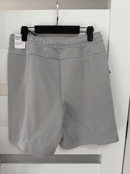 Pantaloni nike tech marimea L