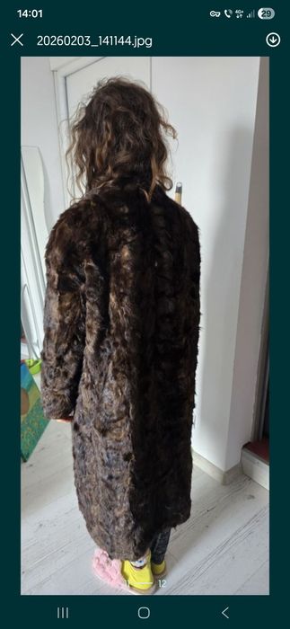 Haine de blana gulere si caciuli