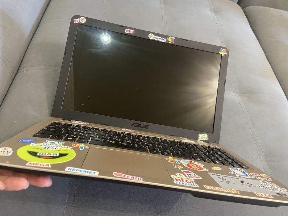 Ноутбук Asus Sonic Master