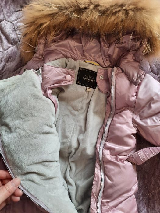 Продам комбинезон для девочки