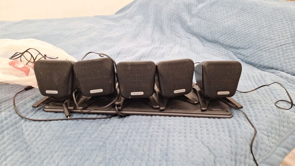 Сабвуфер creative хорошем качестве