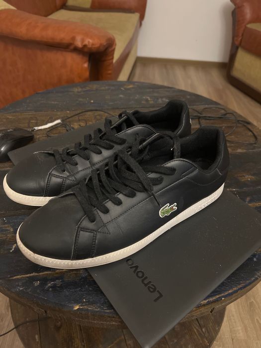 Lacoste 45 ,purtați de 3-4 ori dar sunt ca și noi