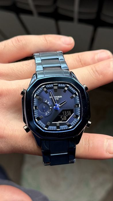 очень качественный часы новый все работает