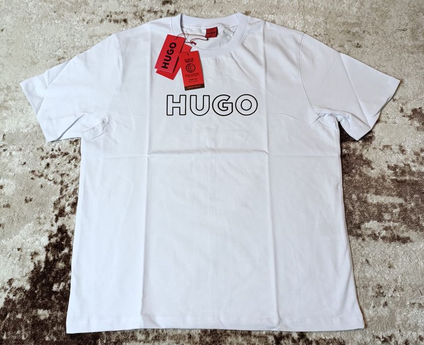 Vand tricou nou de barbati Hugo