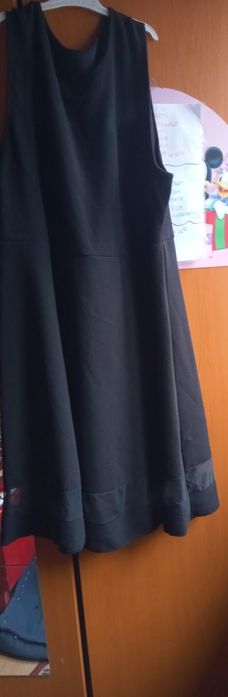 De vânzare rochii