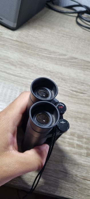 Binoclu compact Zeiss 10x25 B, made in Germany