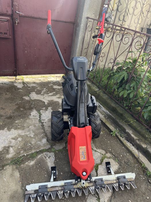 Cositoare pe benzina cu  tractiune lame 90cm scheppach