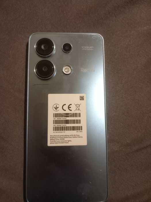 Продавам Redmi Note 13 Pro