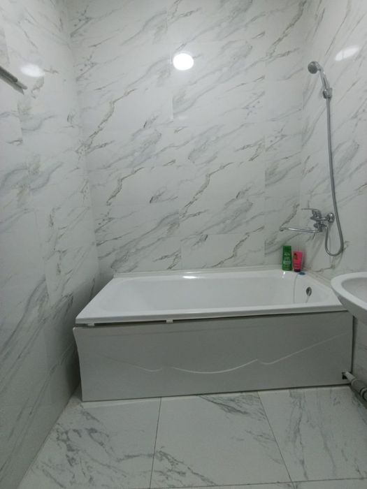 Qizlarga kvartira bor chinor metro yaqin bir xona beriladi