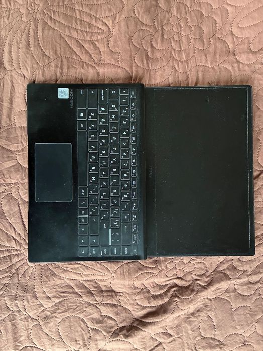 MSI Modern 14 ; intel i5 ; 256 SSD