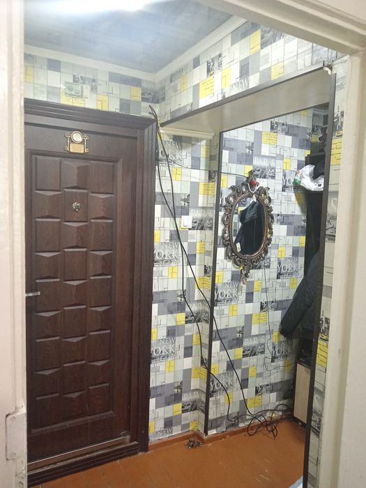 Продаётся 2х комнатная квартира в Чирчике
