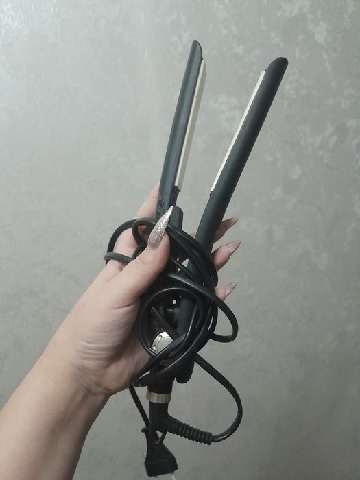 Выпрямитель для волос