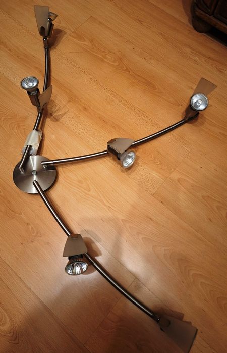 Аплик за таван комплект с 6 броя крушки с цокъл GU 10