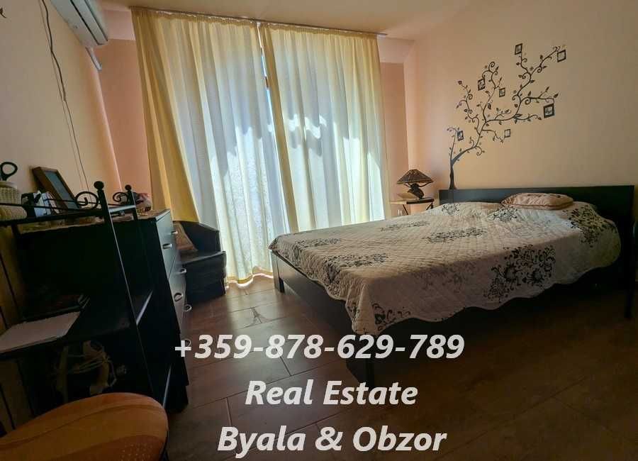 Продава се Тристаен апартамент в Бяла - 100 кв.м за 595 €/кв.м - Снимка #9