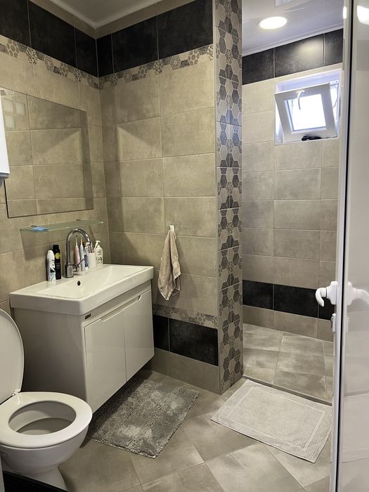 Продава се Тристаен апартамент в Добрич, Център - 110 кв.м за 1020 €/кв.м - Снимка #8