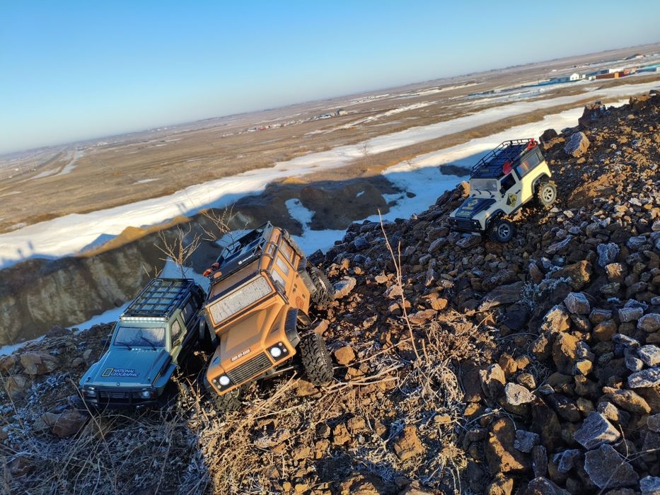 Радиоуправляемая модель Патрол 1/10