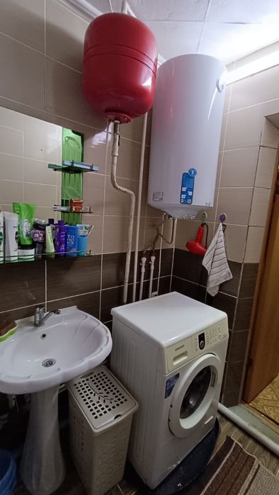 Продам 2 этажный дом в Кенгире