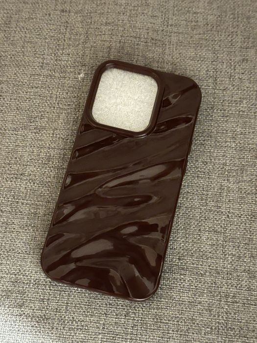 Чехол на iPhone 14 Pro с мраморным эффектом