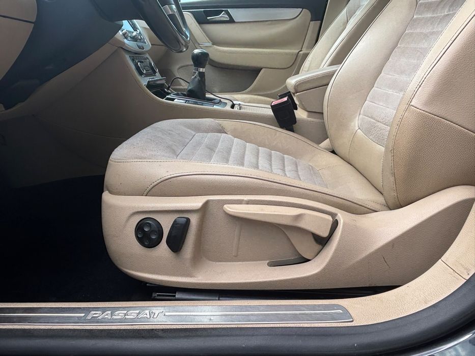 VOLKSWAGEN Passat 2011 — imagine 3