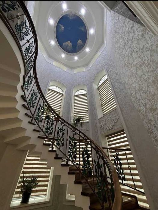 Продается Евро дом 6.8 соток в центре Ремонт, бассейн, сауна