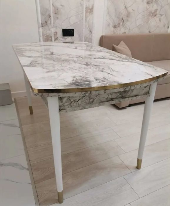 Продам стол раздвижной