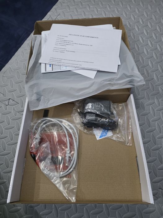 Router wireless 4G LTE, SIM CARD SLOT, 300Mbps, 4 Antene