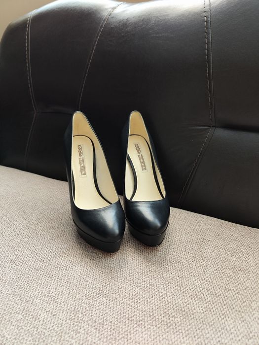 Обувки на висок ток Buffalo естествена кожа