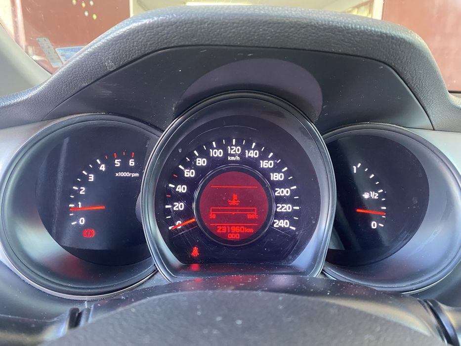 Kia ceed 1.6 crdi 2014 г