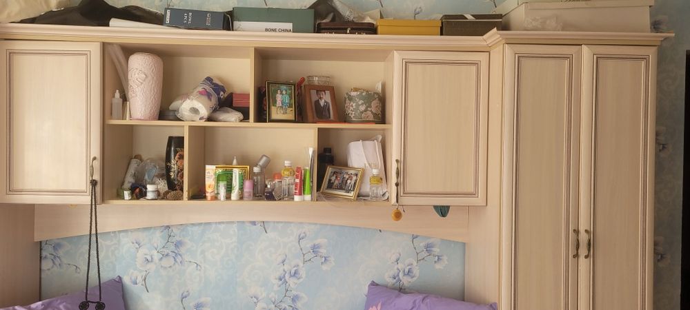 Продаётся детский спальни гарнитур.