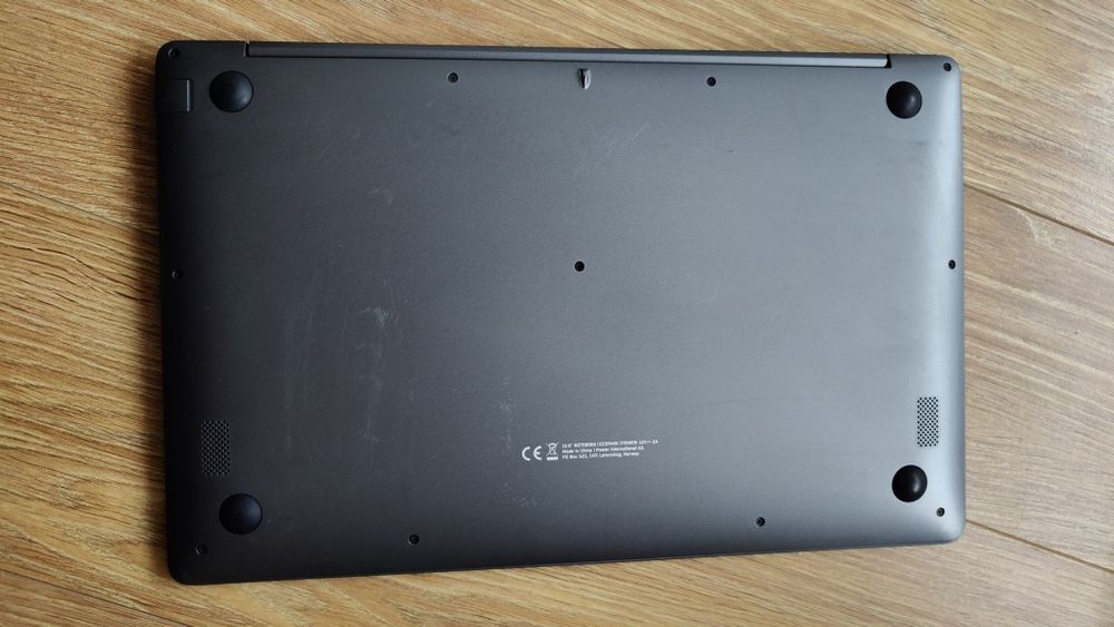 Laptop 15,6 inch/ ssd 256 / 8 GB RAM