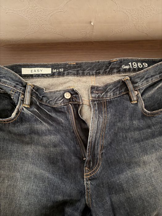 Продам джинсы  38.р. Б/у.