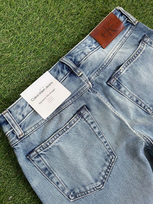 Дамски дънки : Calvin Klein Jeans 90s Straight Jeans 28
