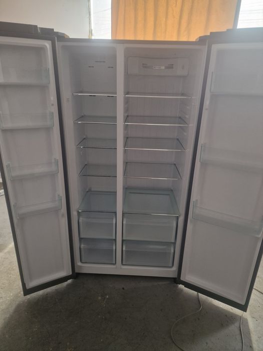 Vand frigider garantie și transport