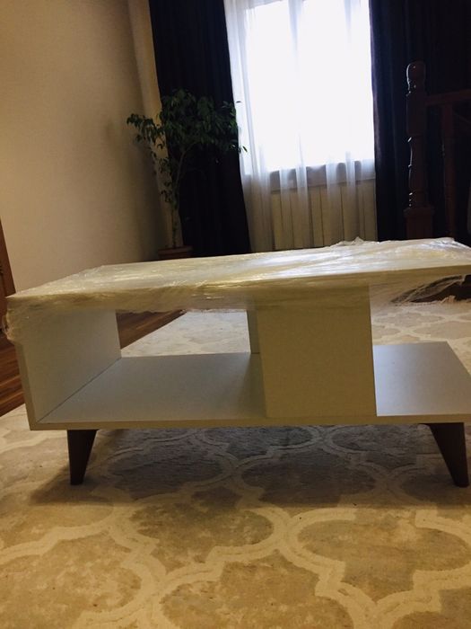 Белая тумба, новая