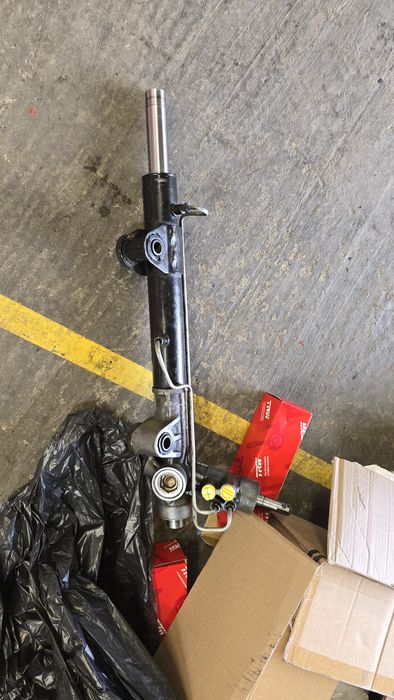 Vind Jeep Cherokee off-road