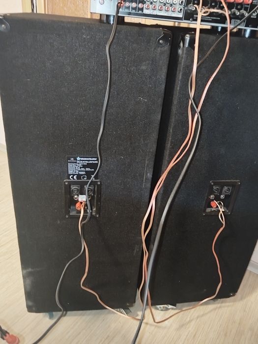 Ресийвър Yamaha RX-V775 и тонколони. Внос от Германия. Може да се закупят отделно