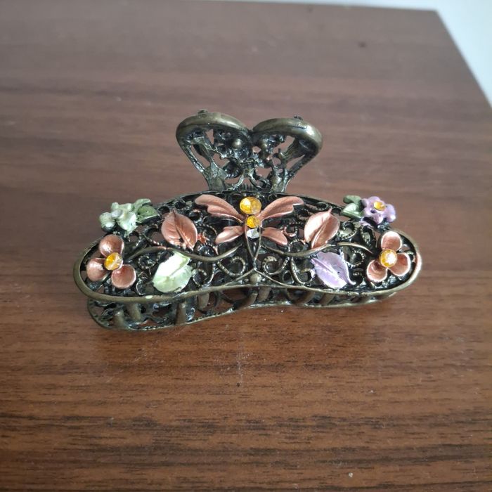 Нова стилна школа за коса