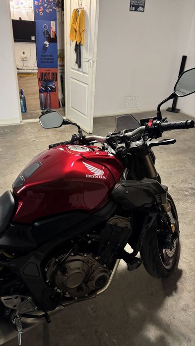 Honda cb650r 2021