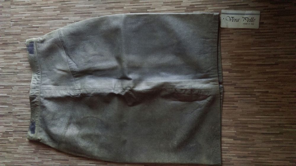 Fusta piele naturala 100%,masura S- M