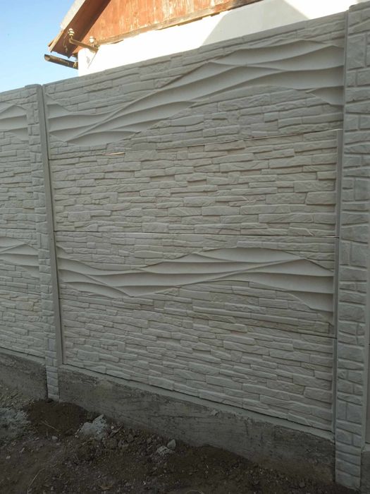 Producem și vindem garduri prefabricate