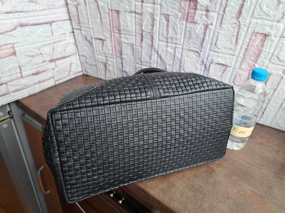 дамска чанта,Chiara Canotti,черна кожена торба-естествена кожа