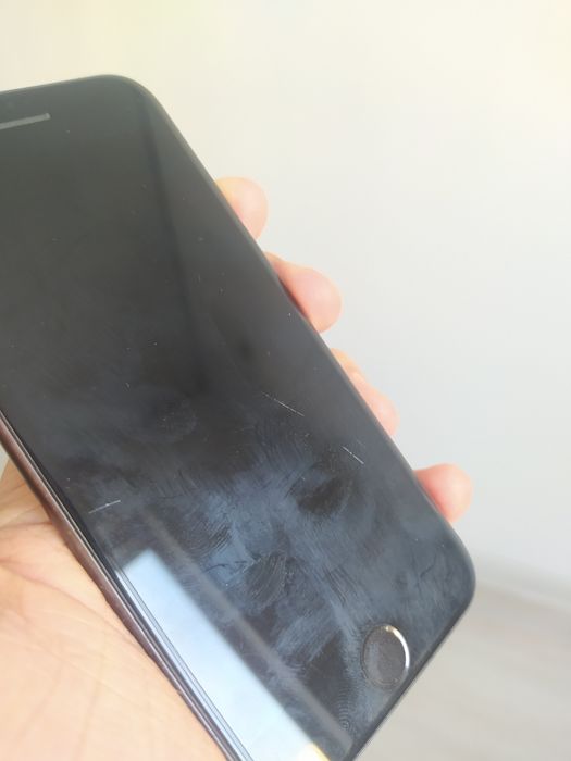 Продам iPhone 8 64 GB