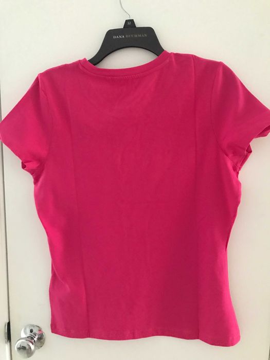 Нова оригинална тениска Guess