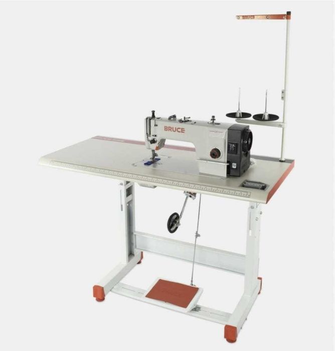 Продам промышленную швейную машину BRUCE