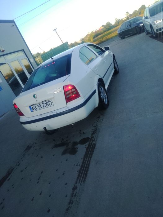 Vând Skoda Octavia 1