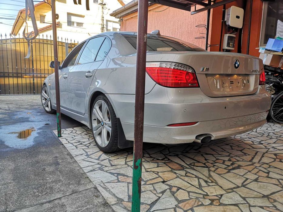 Dezmembrez BMW e60