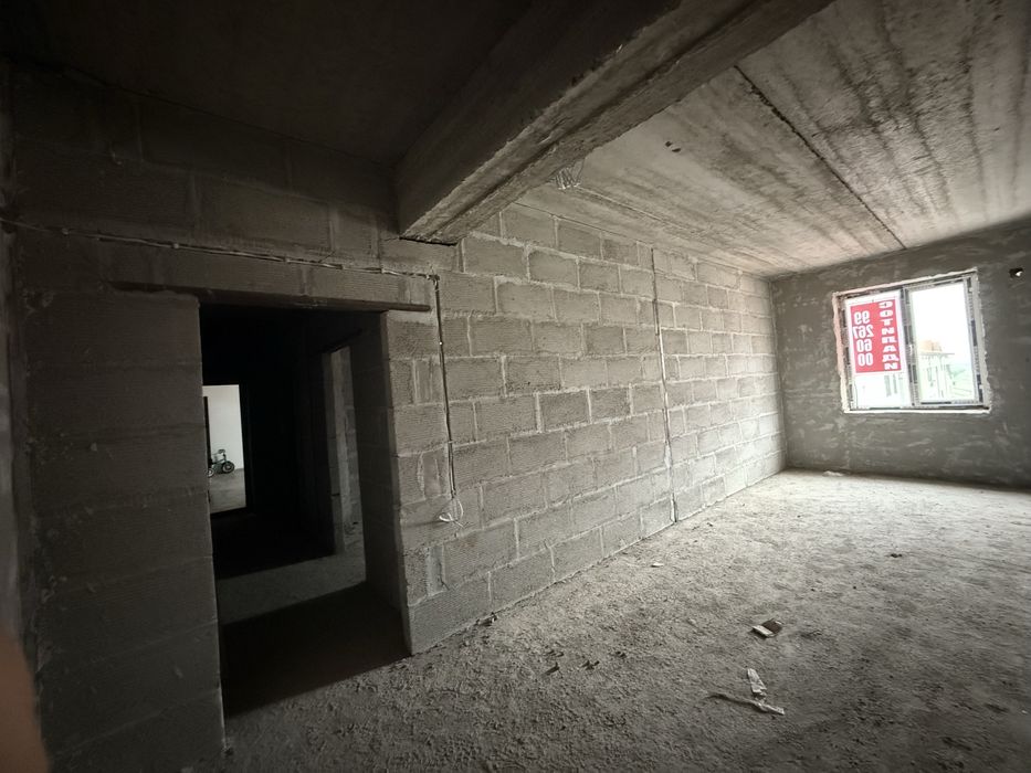 Тезда квартира сотилади