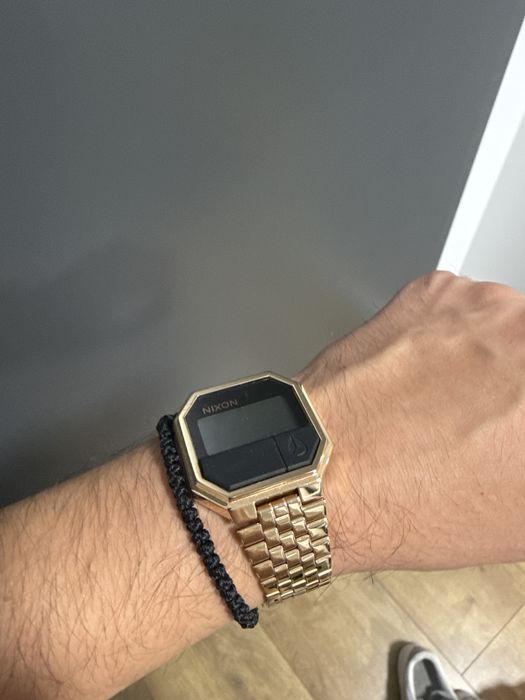 Nixon Re Run ceas digital